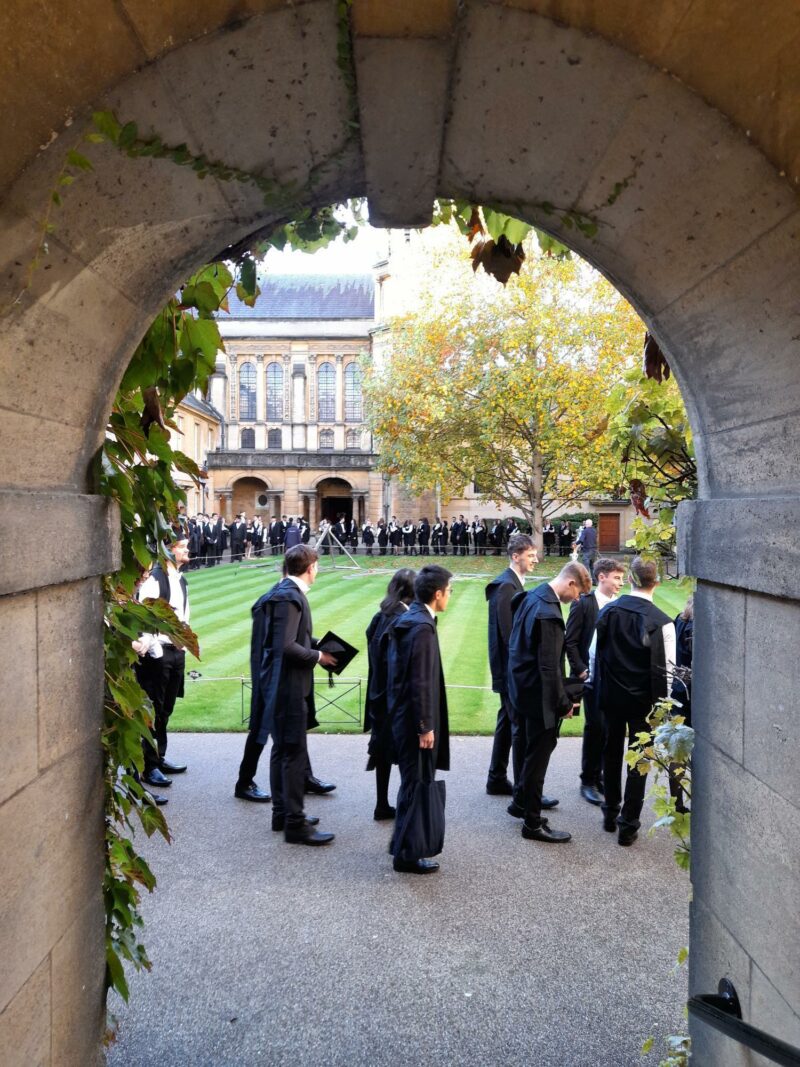 Freshers lining up around the quad